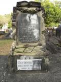 image of grave number 370210